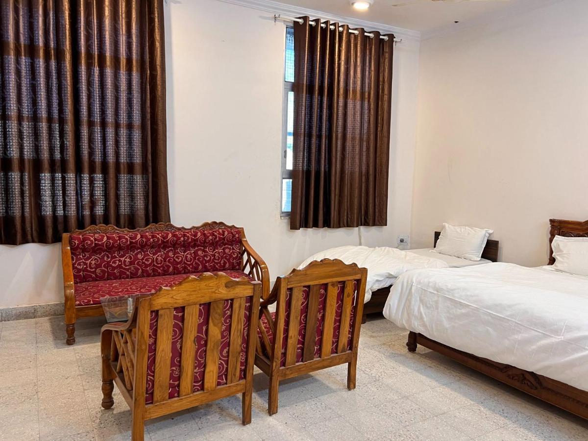 The Patel Stadium Hotel 1 Km From Bus Stand And 2 Km From Railway Station Ajmer Ngoại thất bức ảnh